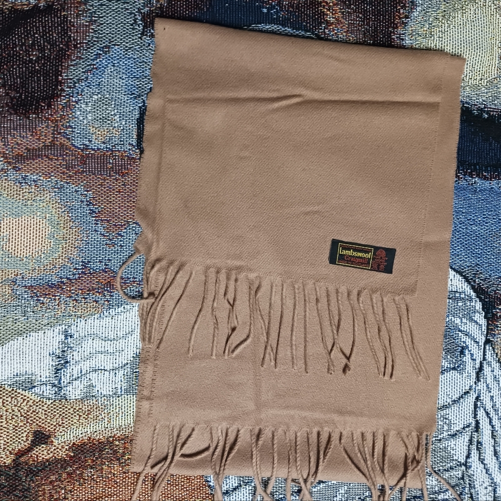 Craigmill Scarf - Picture 4 of 4
